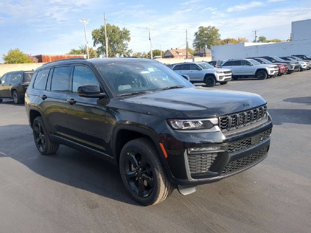 2027 Jeep Grand Cherokee GRAND CHEROKEE L LIMITED 4X4