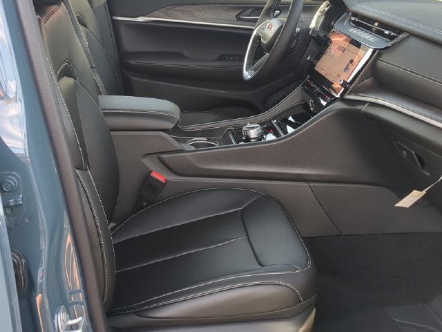 2027 Jeep Grand Cherokee GRAND CHEROKEE L LIMITED 4X4