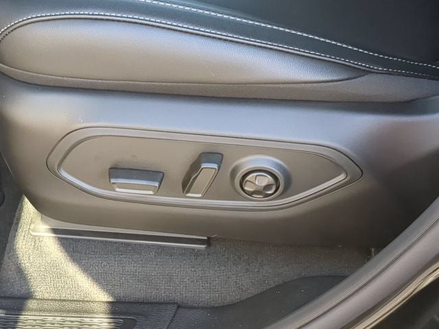 2027 Jeep Grand Cherokee GRAND CHEROKEE L LIMITED 4X4