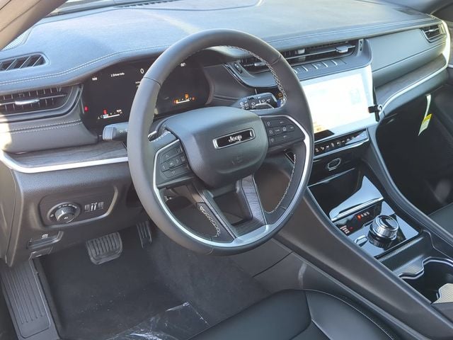 2027 Jeep Grand Cherokee GRAND CHEROKEE L LIMITED 4X4