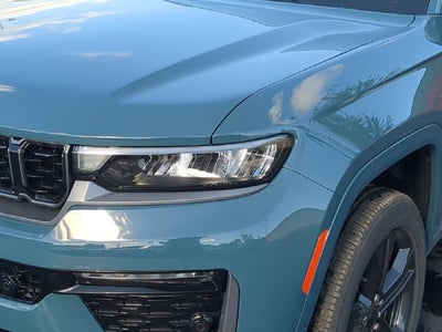 2027 Jeep Grand Cherokee GRAND CHEROKEE L LIMITED RESERVE 4X4