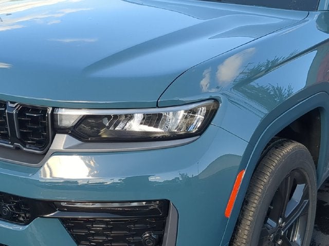 2027 Jeep Grand Cherokee GRAND CHEROKEE L LIMITED RESERVE 4X4
