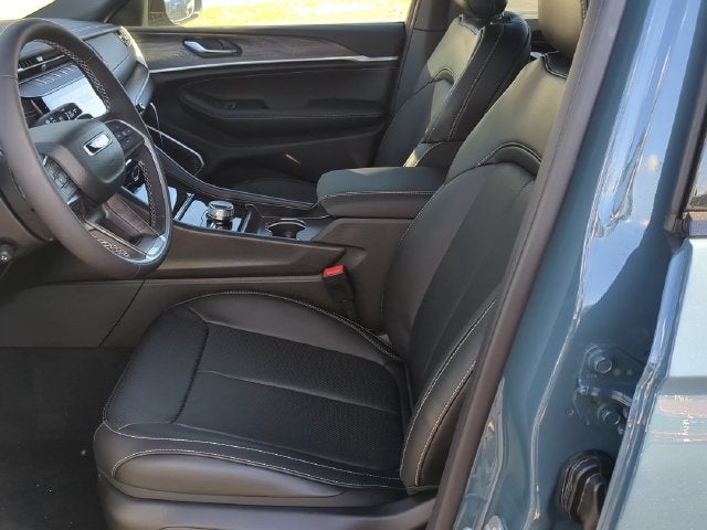 2027 Jeep Grand Cherokee GRAND CHEROKEE L LIMITED RESERVE 4X4