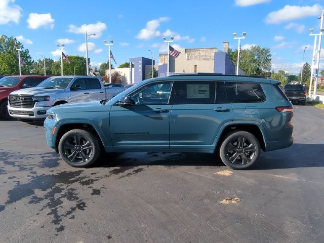 2027 Jeep Grand Cherokee GRAND CHEROKEE L LIMITED RESERVE 4X4