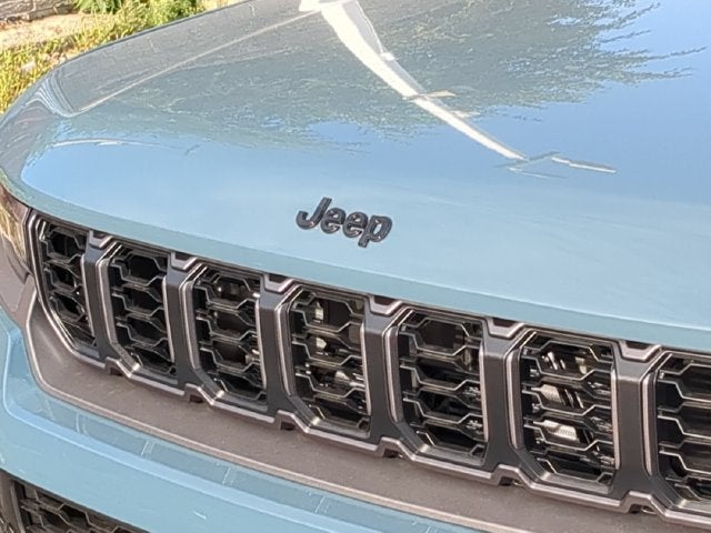 2027 Jeep Grand Cherokee GRAND CHEROKEE L LIMITED 4X4