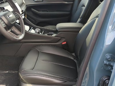 2027 Jeep Grand Cherokee GRAND CHEROKEE L LIMITED 4X4