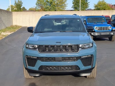 2027 Jeep Grand Cherokee GRAND CHEROKEE L LIMITED 4X4