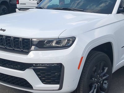 2026 Jeep Grand Cherokee GRAND CHEROKEE L LIMITED RESERVE 4X4