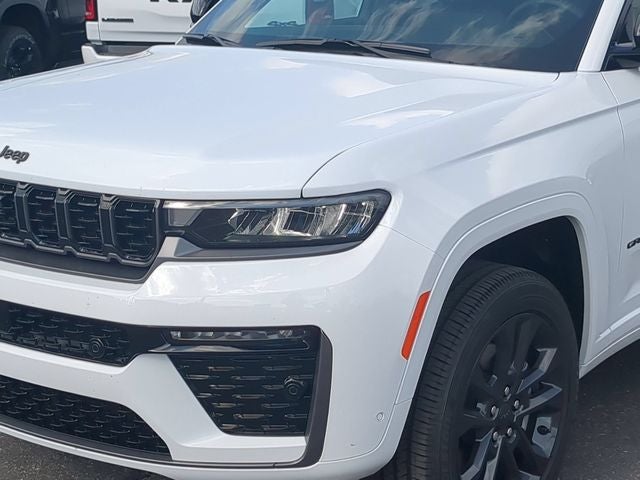 2026 Jeep Grand Cherokee GRAND CHEROKEE L LIMITED RESERVE 4X4