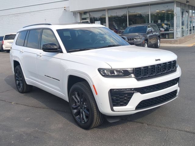 2026 Jeep Grand Cherokee GRAND CHEROKEE L LIMITED RESERVE 4X4