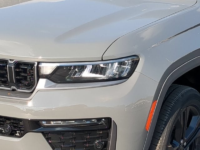 2027 Jeep Grand Cherokee GRAND CHEROKEE L LIMITED RESERVE 4X4