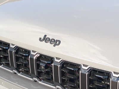 2027 Jeep Grand Cherokee GRAND CHEROKEE L LIMITED RESERVE 4X4