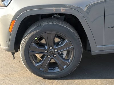 2027 Jeep Grand Cherokee GRAND CHEROKEE L LIMITED RESERVE 4X4