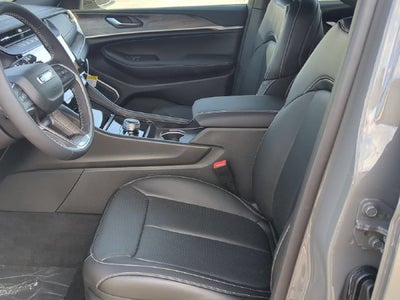 2027 Jeep Grand Cherokee GRAND CHEROKEE L LIMITED RESERVE 4X4