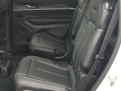 2027 Jeep Grand Cherokee GRAND CHEROKEE L LIMITED 4X4
