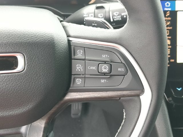 2027 Jeep Grand Cherokee GRAND CHEROKEE L LIMITED 4X4
