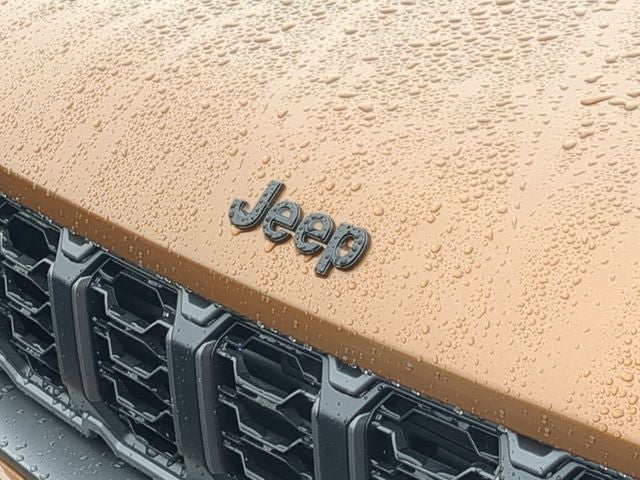 2027 Jeep Grand Cherokee GRAND CHEROKEE L LIMITED 4X4