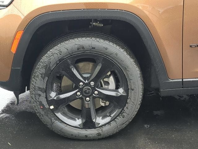 2027 Jeep Grand Cherokee GRAND CHEROKEE L LIMITED 4X4