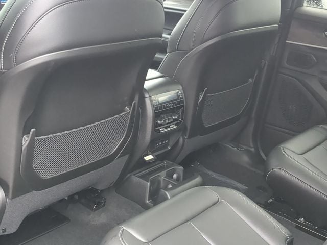 2027 Jeep Grand Cherokee GRAND CHEROKEE L LIMITED 4X4