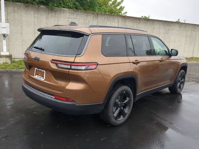 2027 Jeep Grand Cherokee GRAND CHEROKEE L LIMITED 4X4