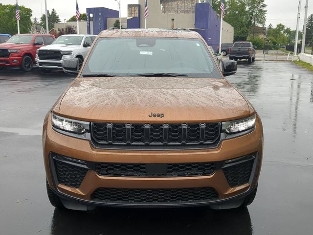 2027 Jeep Grand Cherokee GRAND CHEROKEE L LIMITED 4X4