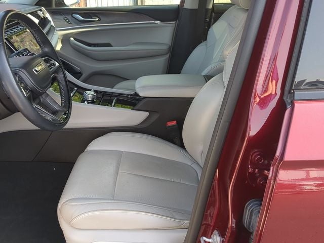 2022 Jeep Grand Cherokee L Overland 4x4