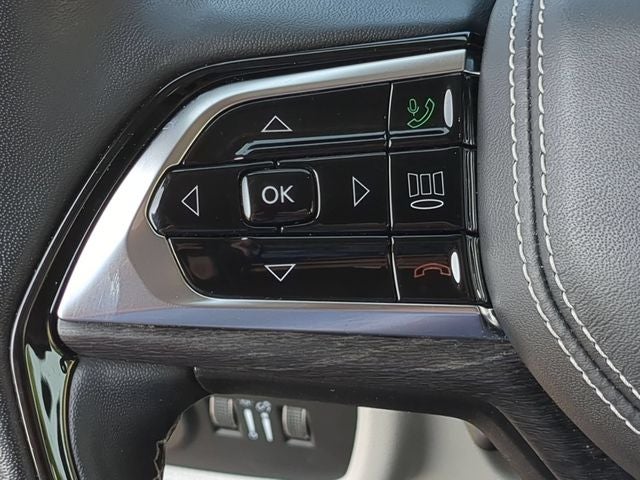 2022 Jeep Grand Cherokee L Overland 4x4