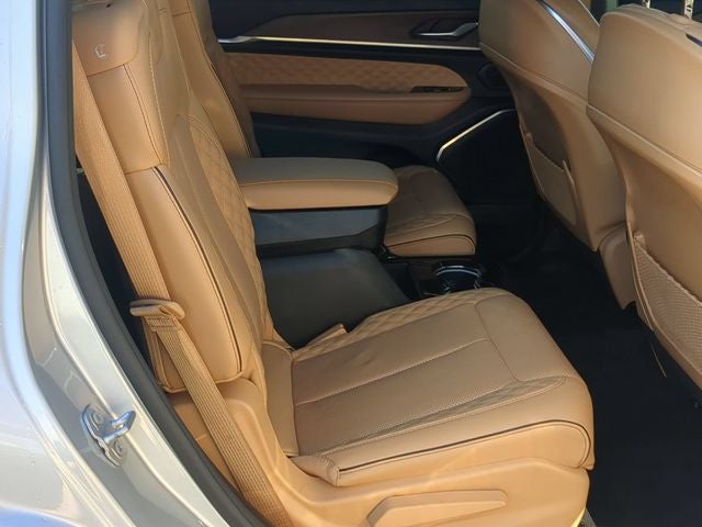 2022 Jeep Grand Cherokee L Summit 4x4