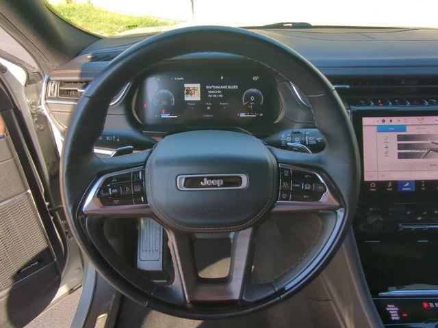2022 Jeep Grand Cherokee L Summit 4x4