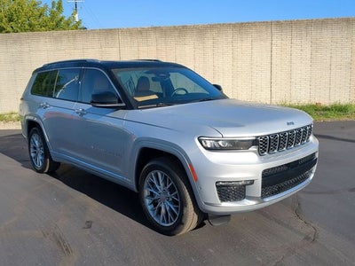 2022 Jeep Grand Cherokee L Summit 4x4