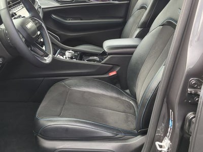 2023 Jeep Grand Cherokee 4xe Trailhawk