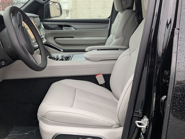 2026 Jeep Grand Wagoneer GRAND WAGONEER L LIMITED RESERVE 4X4