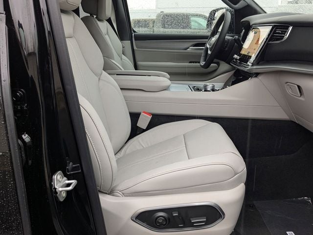 2026 Jeep Grand Wagoneer GRAND WAGONEER L LIMITED RESERVE 4X4