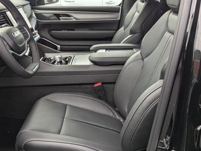 2026 Jeep Grand Wagoneer GRAND WAGONEER L LIMITED RESERVE 4X4