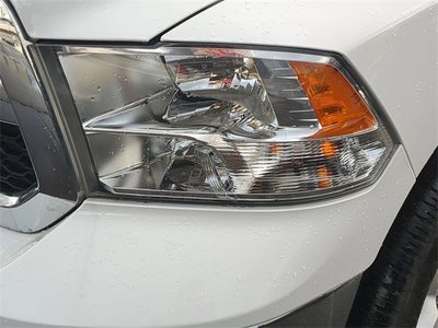 2022 RAM 1500 Classic SLT Crew Cab 4x4 5'7' Box