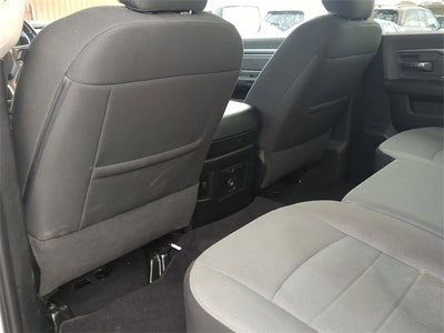 2022 RAM 1500 Classic SLT Crew Cab 4x4 5'7' Box