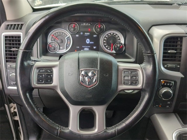 2022 RAM 1500 Classic SLT Crew Cab 4x4 5'7' Box