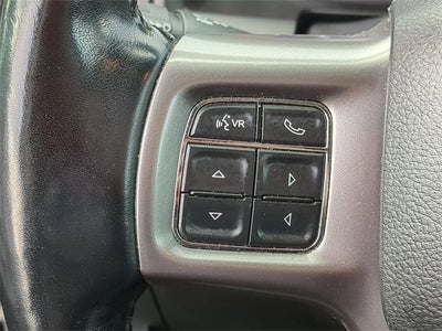 2022 RAM 1500 Classic SLT Crew Cab 4x4 5'7' Box