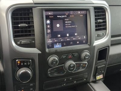 2022 RAM 1500 Classic SLT Crew Cab 4x4 5'7' Box