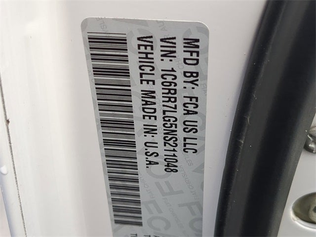 2022 RAM 1500 Classic SLT Crew Cab 4x4 5'7' Box