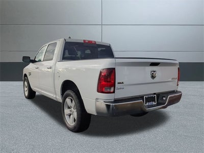 2022 RAM 1500 Classic SLT Crew Cab 4x4 5'7' Box