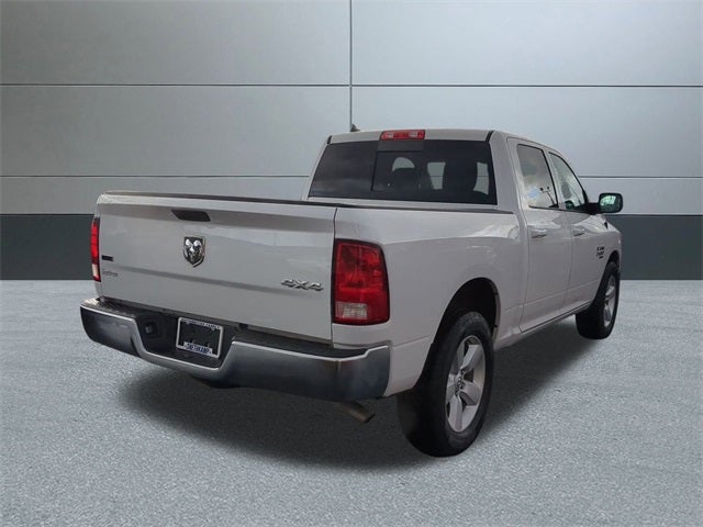 2022 RAM 1500 Classic SLT Crew Cab 4x4 5'7' Box