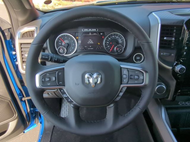 2025 RAM Ram 1500 RAM 1500 BIG HORN CREW CAB 4X4 5'7' BOX