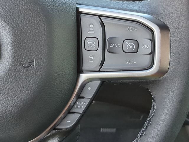 2025 RAM Ram 1500 RAM 1500 BIG HORN CREW CAB 4X4 5'7' BOX