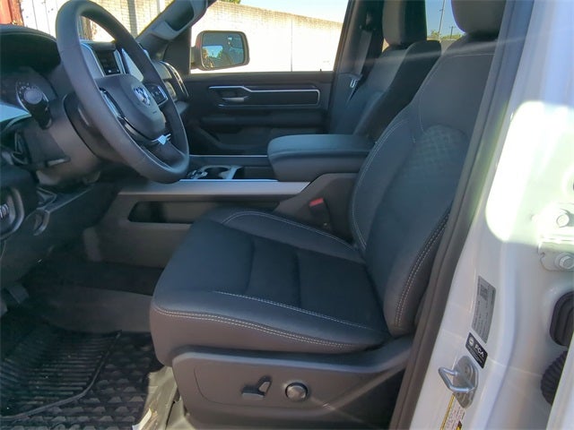 2025 RAM Ram 1500 RAM 1500 BIG HORN CREW CAB 4X4 5'7' BOX