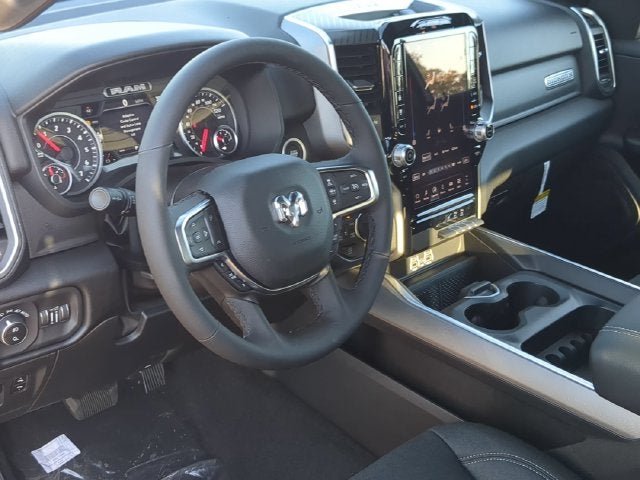 2027 RAM Ram 1500 RAM 1500 BIG HORN CREW CAB 4X4 5'7' BOX