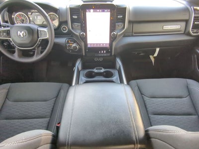 2025 RAM 1500 Big Horn Crew Cab 4x4 5'7' Box