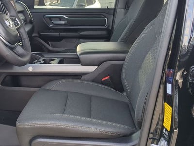 2025 RAM 1500 Big Horn Crew Cab 4x4 5'7' Box