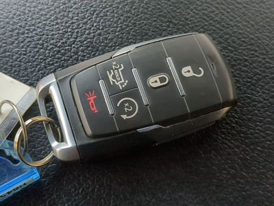 2025 RAM 1500 Big Horn Crew Cab 4x4 5'7' Box