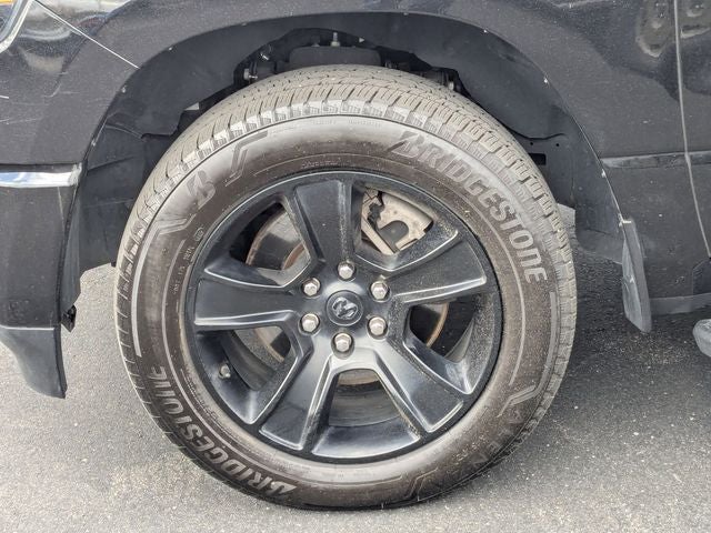 2023 RAM 1500 Big Horn Crew Cab 4x4 5'7' Box